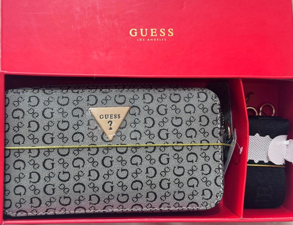 Cartera Guess